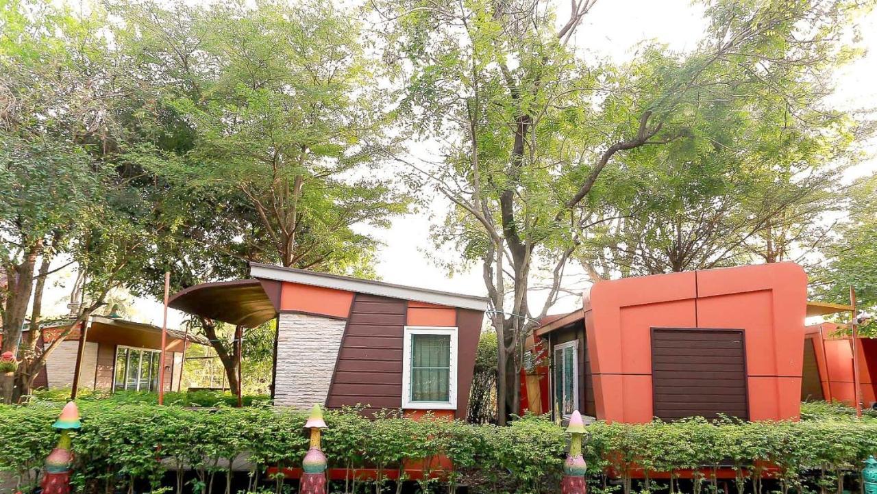 Energy Resort Nakhon Sawan Εξωτερικό φωτογραφία